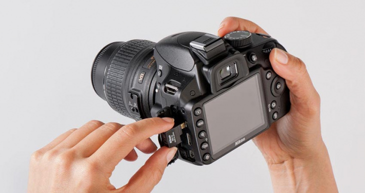 chụp ảnh, những phụ kiện và thiết bị máy ảnh chuyên nghiệp cần cho người mới