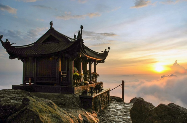 10+ Địa điểm du lịch Uông Bí Quảng Ninh đẹp nhất