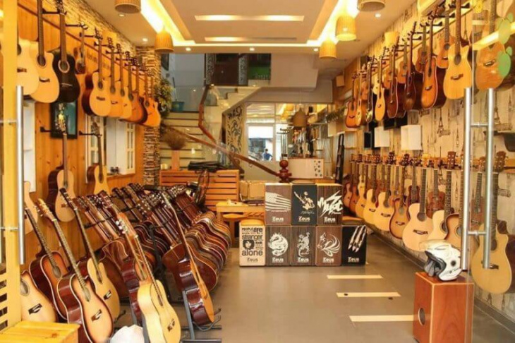 Điểm Qua Top 5 Shop Guitar Bình Dương Uy Tín