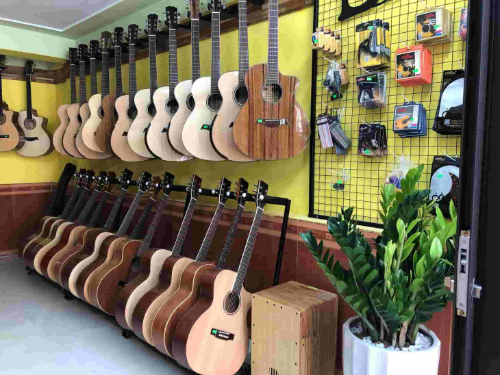 đàn guitar cũ, đàn guitar cũ giá rẻ, đàn guitar cũ giá rẻ hcm, đàn guitar cũ nhật bản, đàn guitar cũ tphcm, top 7 địa chỉ thu mua đàn guitar cũ tphcm uy tín