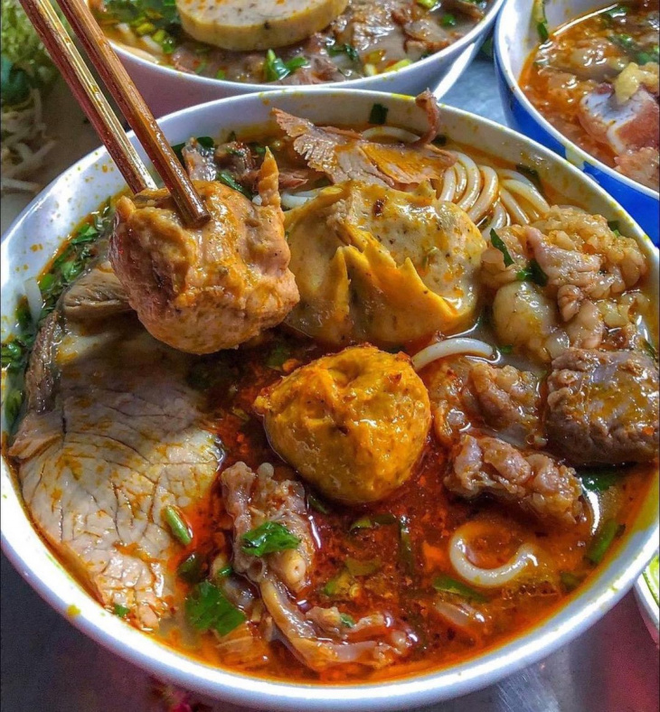 Đi dọc Việt Nam khám phá những món ăn nổi tiếng gắn liền với tên địa điểm “khai sinh” ra chúng