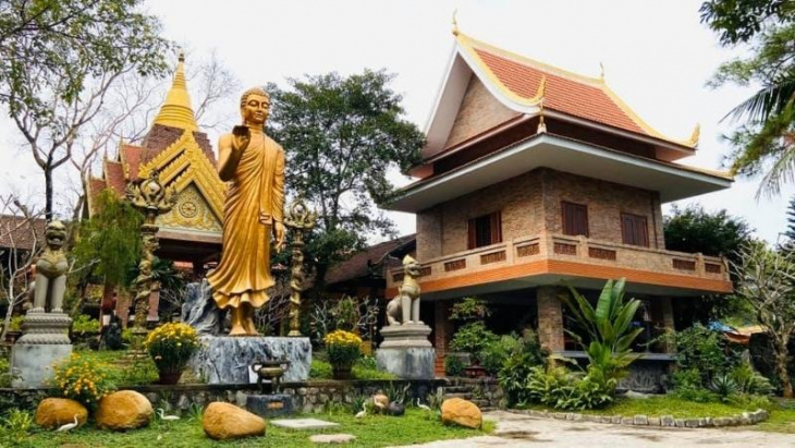 khám phá, trải nghiệm, ghé thăm ngôi chùa “ấn độ” trên đất huế