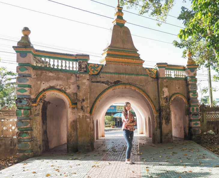 khám phá, trải nghiệm, check-in thái lan ngay tại miền tây với những ngôi chùa khmer đẹp nhất đồng bằng sông cửu long
