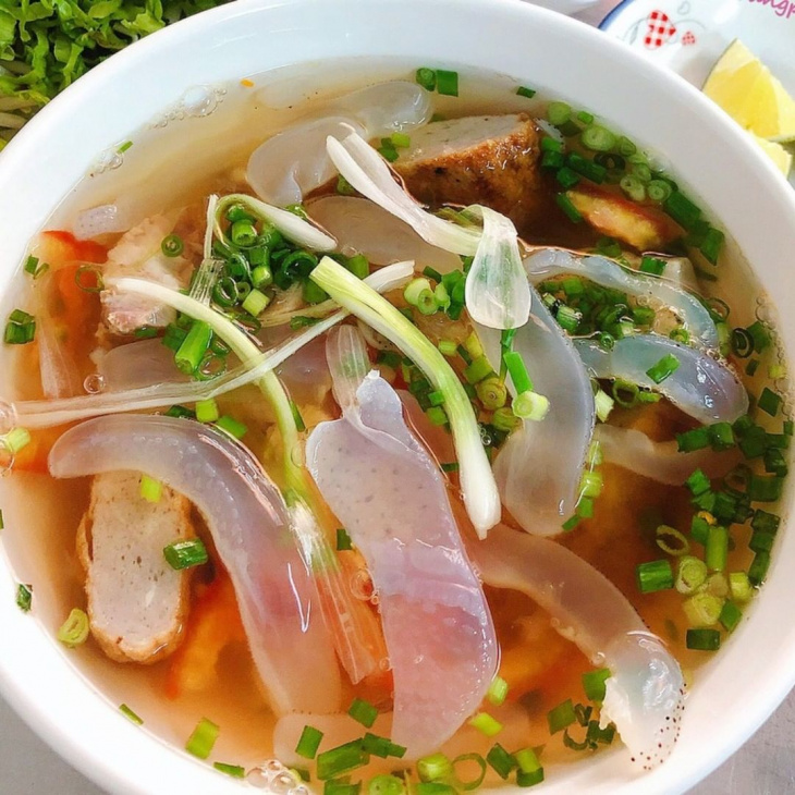 Top 12 quán ăn ngon Nha Trang nổi tiếng nhất định phả ghé