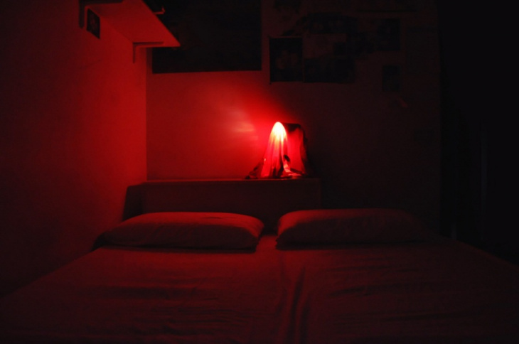 phong thủy, hãy sử dụng đèn ngủ đúng cách để tăng dương khí, vượng sức khỏe và chiêu tài lộc