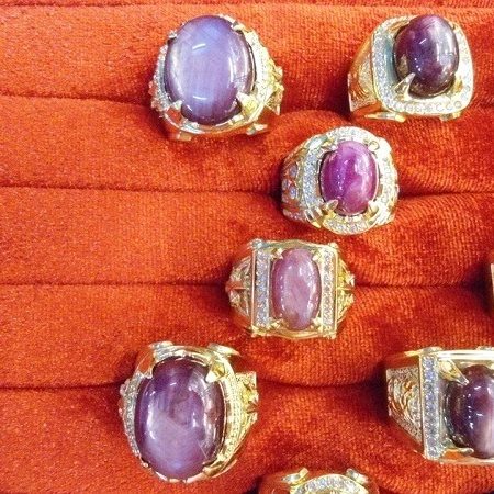 mặt nhẫn, ruby, saphia, sapphire, sự khác biệt khi chọn đá quý cho nam và nữ là gì?