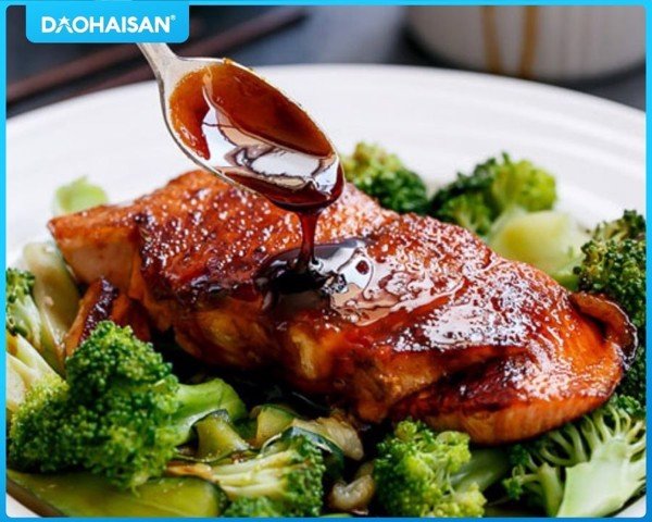 ẩm thực, món ngon, 3 cách thực hiện món cá hồi sốt xì dầu cực kỳ thơm ngon