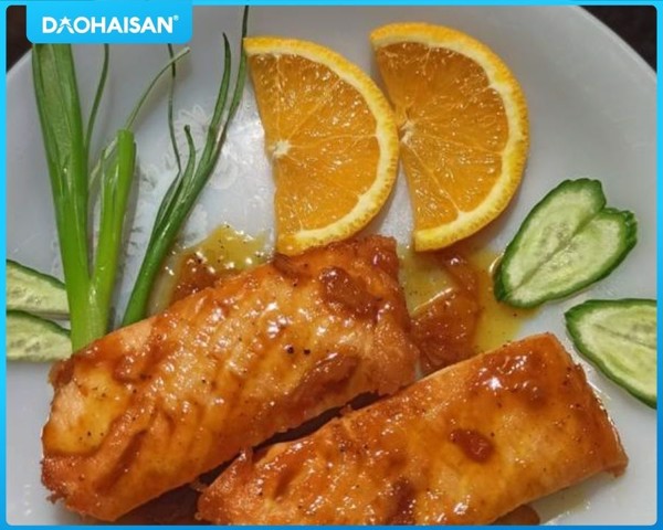 ẩm thực, món ngon, cách làm món cá hồi sốt mắm tỏi dậy vị đưa cơm