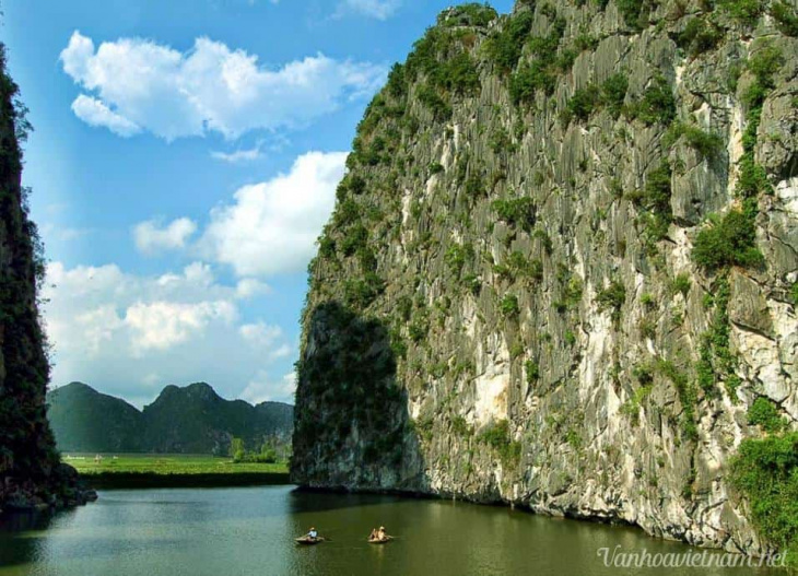 bát cảnh sơn, chùa bà đanh, du lịch, đền lãnh giang, đền trần thương, đền trúc, đền vũ điện, kẽm trống, những điểm du lịch hà nam ít nhất bạn nên đến 1 lần