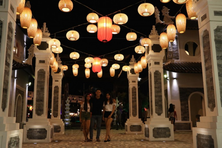 Sôi động Lễ Hội đèn Lồng Mừng Trung Thu Tại Asia Park