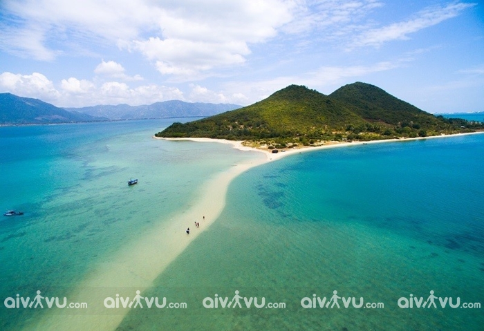 Top 5 hòn đảo du lịch mang vẻ đẹp tự nhiên hấp dẫn bậc nhất Nha Trang