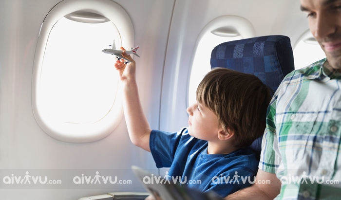 Quy định trẻ em đi máy bay China Airlines cần giấy tờ gì?