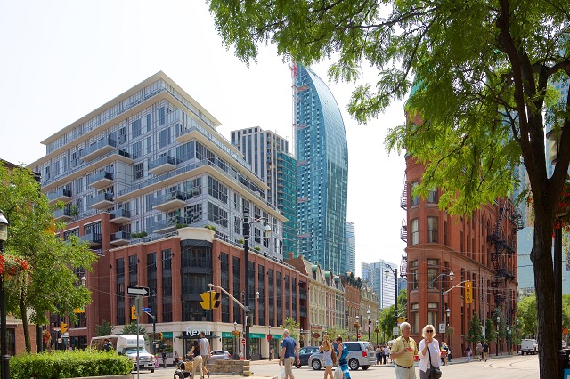 Khám phá nét duyên thầm của ba khu phố nổi tiếng nhất ở Toronto