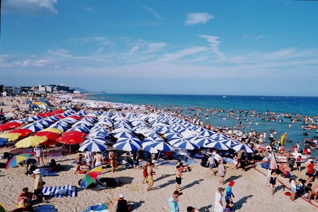 Top 10 bãi biển nổi tiếng nhất ở Hàn Quốc cho mùa hè năm nay