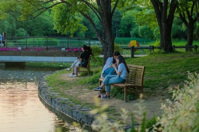 8 công viên tuyệt đẹp để thư giãn vào ngày hè ở seoul, khám phá, trải nghiệm, 8 công viên tuyệt đẹp để thư giãn vào ngày hè ở seoul