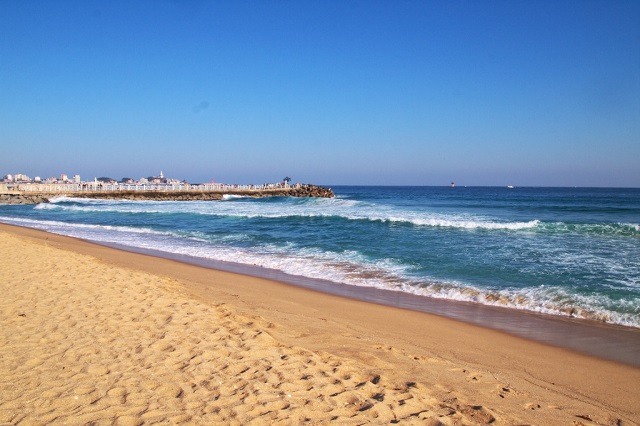 Top 10 bãi biển đẹp và hút khách nhất vào mùa hè ở Hàn Quốc