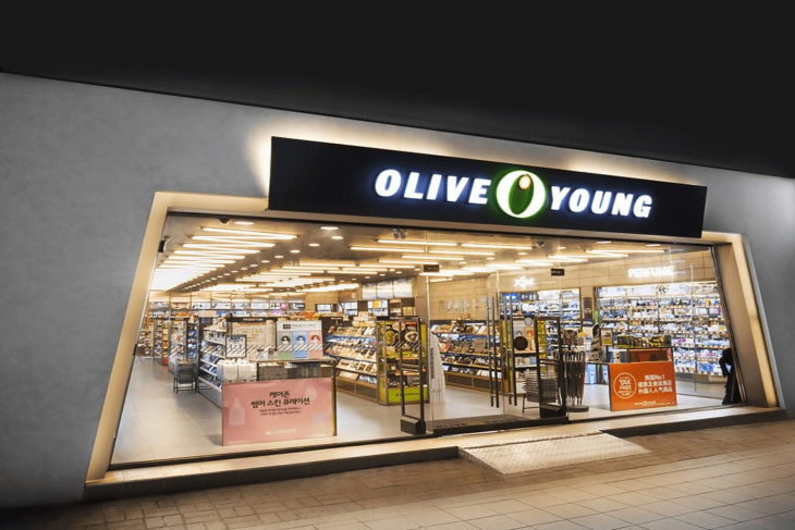 hàn quốc, shopping ở hàn quốc – watson & olive young