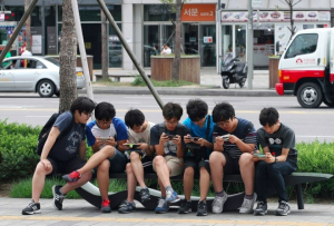 Cuộc thi chống nghiện smartphone ở Hàn Quốc diễn ra như thế nào?