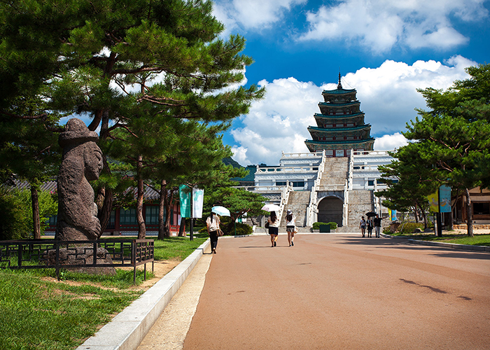Tìm hiểu Bảo tàng dân gian quốc gia Hàn Quốc National Folk Museum