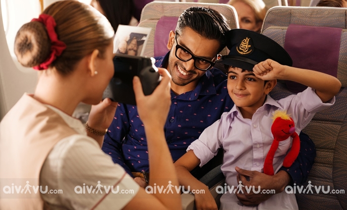 Trẻ em đi máy bay Emirates cần giấy tờ gì?