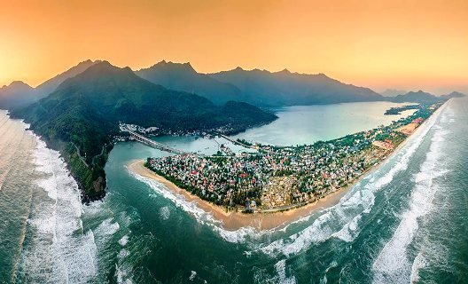 Khám phá Vịnh Lăng Cô – một trong những vịnh biển đẹp nhất thế giới
