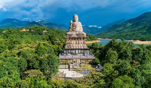 Review chuyến du lịch Thiền Viện Trúc Lâm Huế - nơi ước đến, chốn mong về