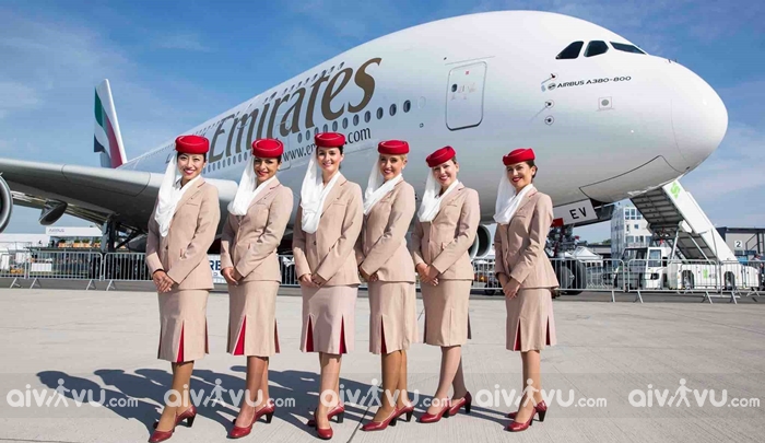 Có thể đổi tên vé máy bay Emirates đã mua được không?
