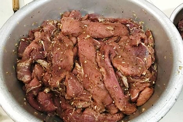 ẩm thực, món ngon, cách làm món thịt trâu gác bếp điện biên