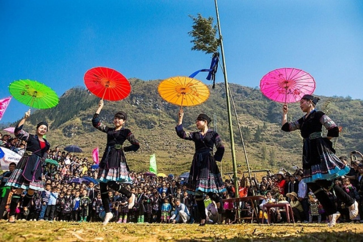 Lễ hội Gầu Tào – nét văn hóa độc đáo của dân tộc H’Mông