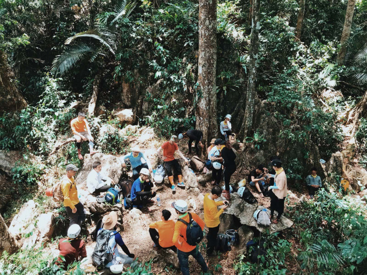 review, trekking, review tour khám phá hang hổ 3 ngày 2 đêm