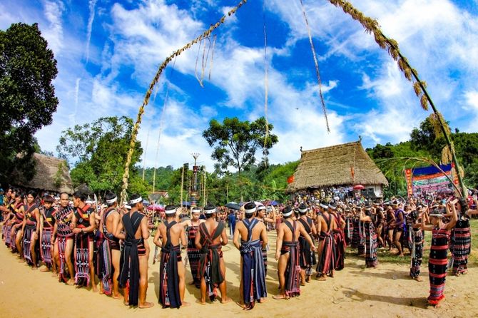điểm đến, văn hóa, hòa vào lễ hội lúa mới của người cơ tu ở làng aur