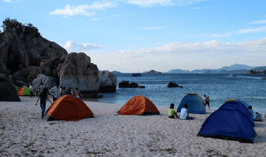 cung đường, bỏ túi 7 địa điểm cắm trại bên bờ biển đẹp nhất việt nam
