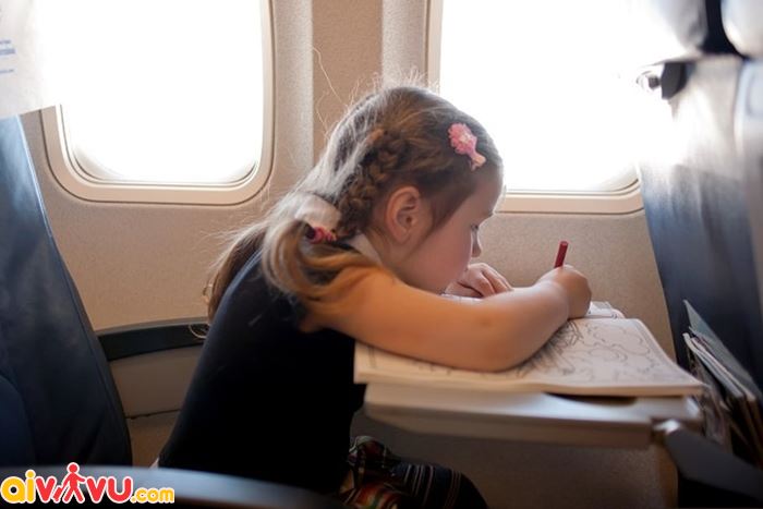 châu âu, lời khuyên hữu ích cho bạn khi đi máy bay cùng trẻ nhỏ