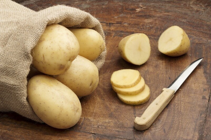 khám phá, 10 cách trị mụn bằng khoai tây an toàn, hiệu quả tại nhà