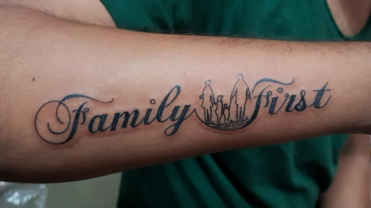 Mẫu hình xăm chữ family is forever ở tay đẹp và ý nghĩa mới nhất