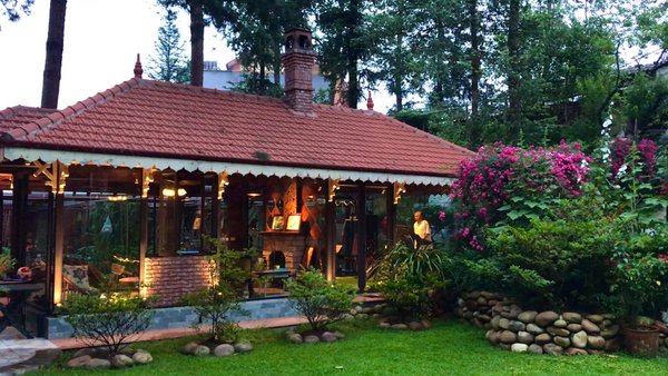 homestay, sapa garden bed & breakfast - biệt thự hồng lãng mạn giữa lòng sapa