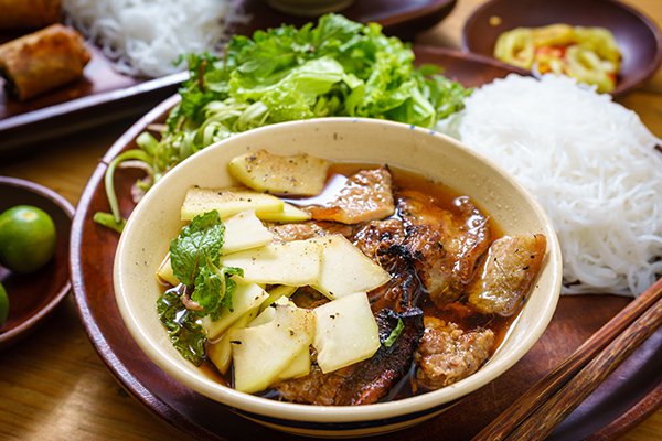 Top 8 khu phố ẩm thực ngon, nổi tiếng ở Hà Nội