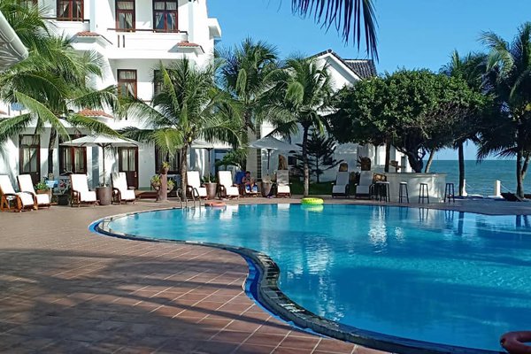 10 khách sạn Mũi Né sang chảnh bậc nhất được đánh giá cao