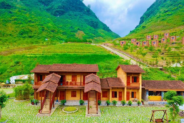 H’Mong Village – Khu nghỉ dưỡng mang “Tựa Sơn hướng Thủy”