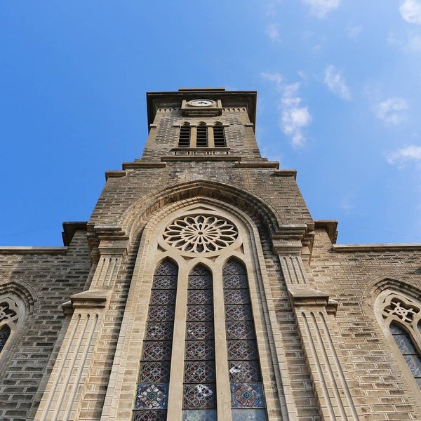 khám phá, khám phá nhà thờ đá nha trang - nhà thờ có kiến trúc gothic độc đáo
