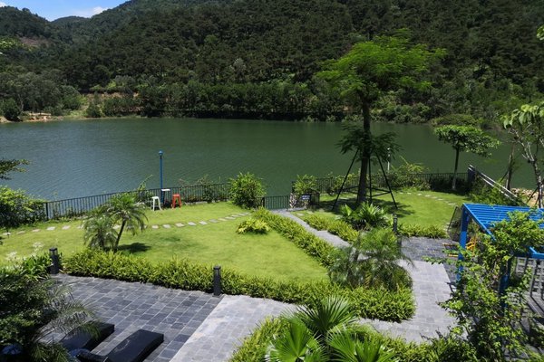 Island House - Biệt thự đảo xanh bên hồ Đồng Đò