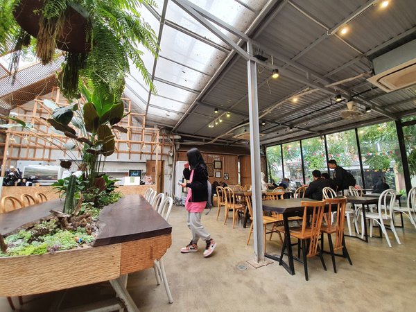 ẩm thực, 18 quán cafe sống ảo chụp cháy máy ở quận đống đa