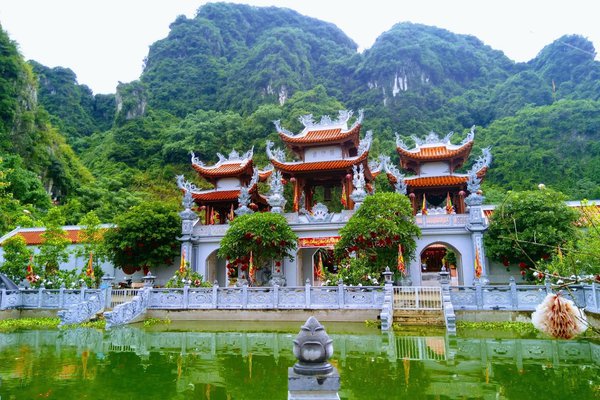 Đền Thượng Bồng Lai – Chốn thanh tịnh xoa dịu những tâm hồn bị tổn thương