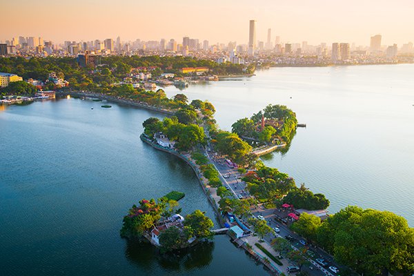 Top 10 địa điểm chụp ảnh đẹp ở Hà Nội không nên bỏ qua - ALONGWALKER