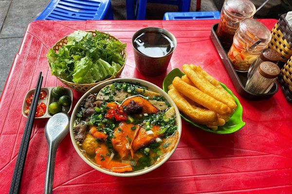 Top 10 quán bún cá quận Hoàn Kiếm ăn vào là “mê”