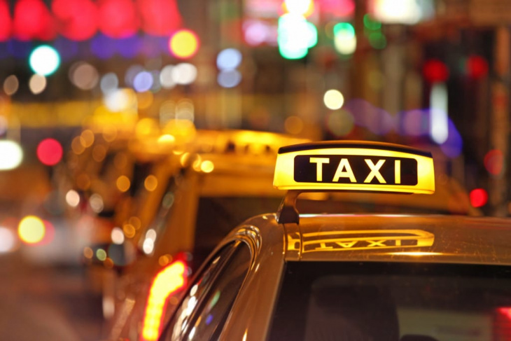 khám phá, trải nghiệm, taxi nha trang: cập nhật các hãng taxi uy tín, giá cước, số điện thoại