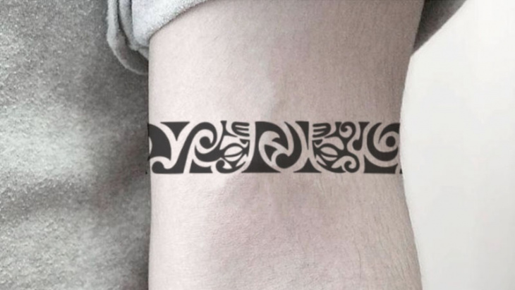 Hình xăm Maori Xăm hình bấm TRUY CẬP để liên hệ  Hình xăm Xăm Hình xăm  mandala  Mini tattoos Forearm band tattoos Tattoo japanese style