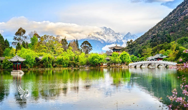 thành cổ lệ giang, lệ giang trung quốc, du lịch thành cổ lệ giang, khám phá thành cổ lệ giang với cảnh sắc say đắm lòng người