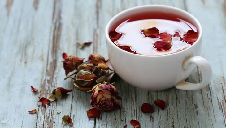 khám phá, detox thải độc cơ thể bằng trà hoa hồng
