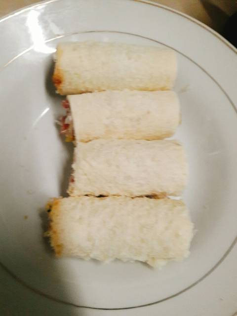 ăn vặt, bánh, bánh bánh mì gối, bánh mì gối, nem rán, sandwich, từ bánh mì, chả giò làm từ bánh mì sandwich
